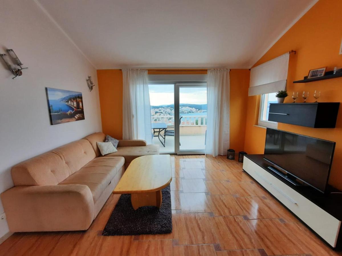 Villa Maja Trogir Exterior photo
