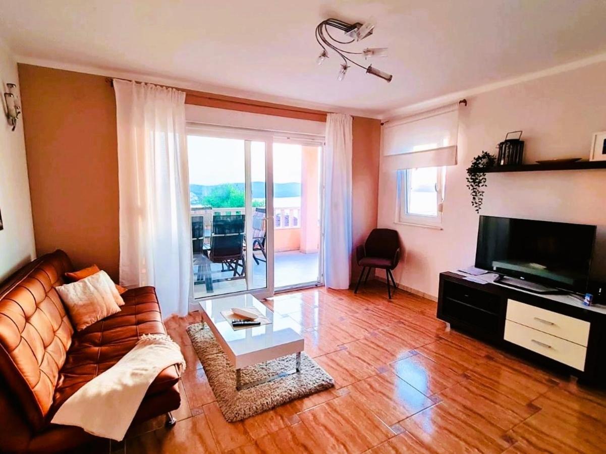 Villa Maja Trogir Exterior photo